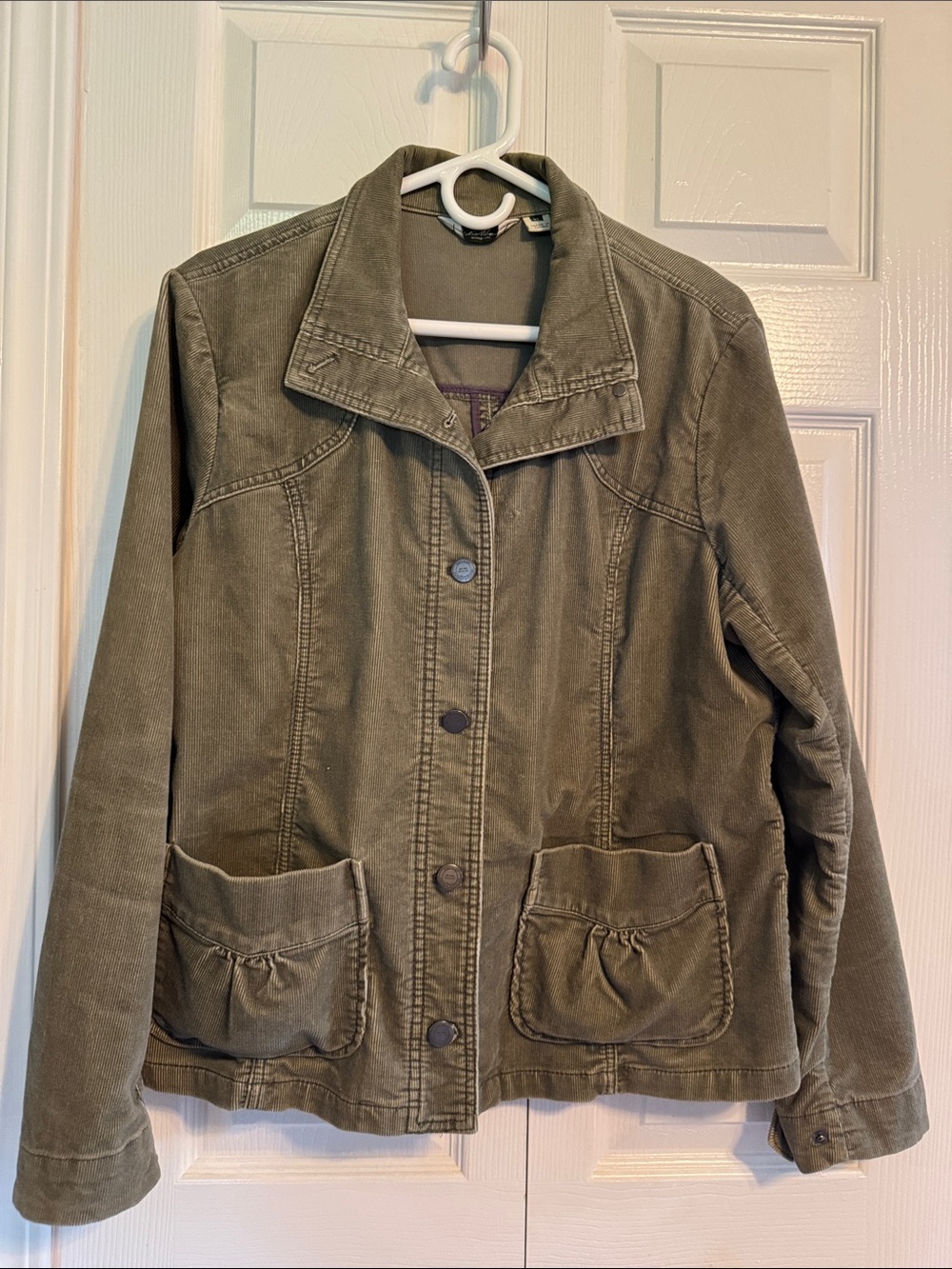 VINTAGE Eddie Bauer Olive Utility Jacket with Front Patch Pockets